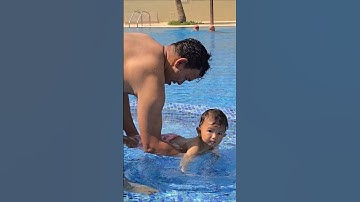 Baby Swim Kick and Float To Ledge #babyswimming #swimming #pool #pooltime #learntoswim #swimschool
