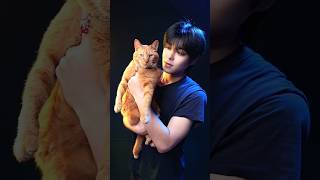 #shorts #blackpink #lisa #taeyang #shoong #shoongchallenge #cat Resimi