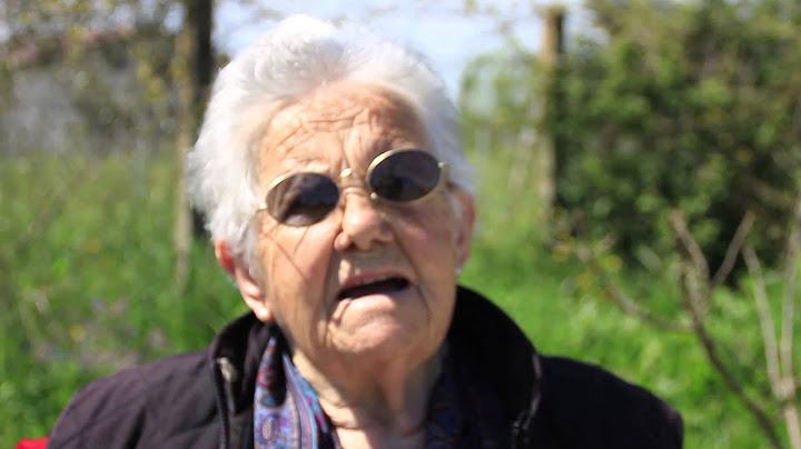 Mosaico - Nonna Mira e il pane