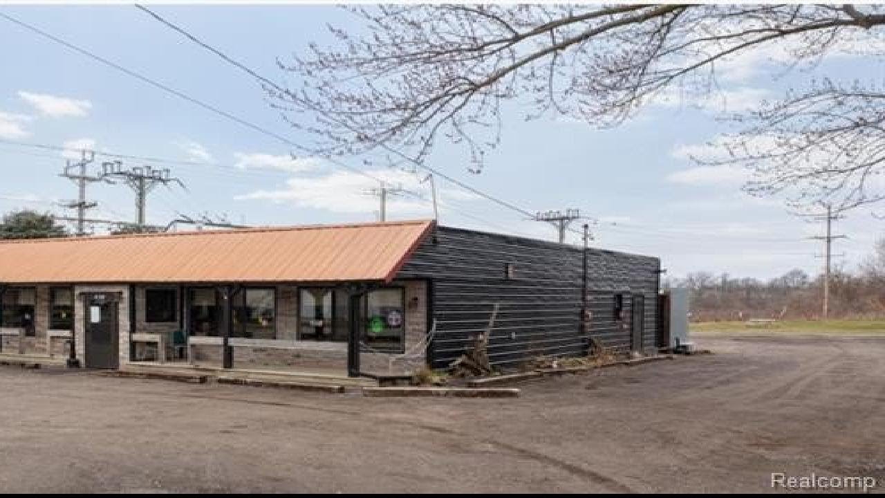 4586 WATER Street, Columbiaville, MI Presented by Mahmoud Gasama.