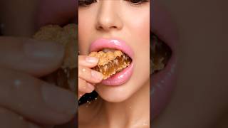 relaxing satisfying asmr bites 🫦 #asmr #relaxing #softasmr #eating #relaxingsound #short #glossy