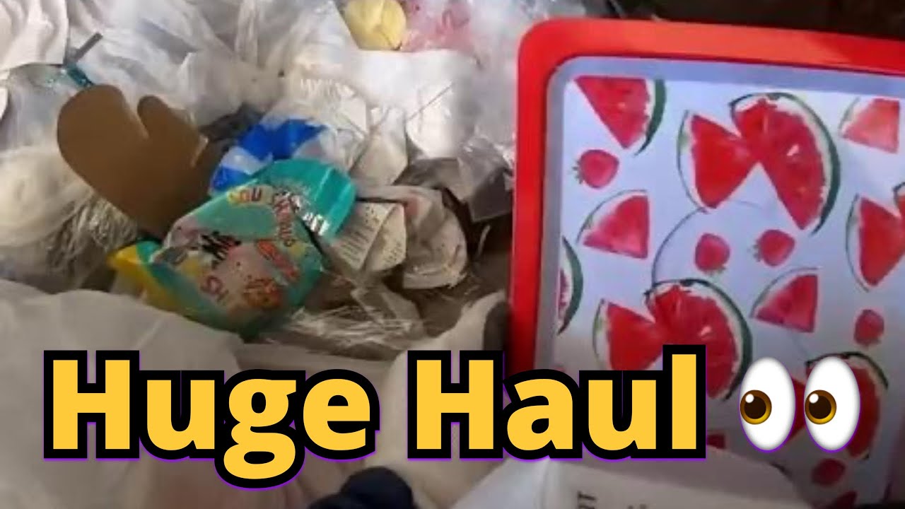 DUMPSTER DIVING - I GOT IT ALL BEFORE EMPLOYEES COVERED IT UP. HUGE HAU👀😳