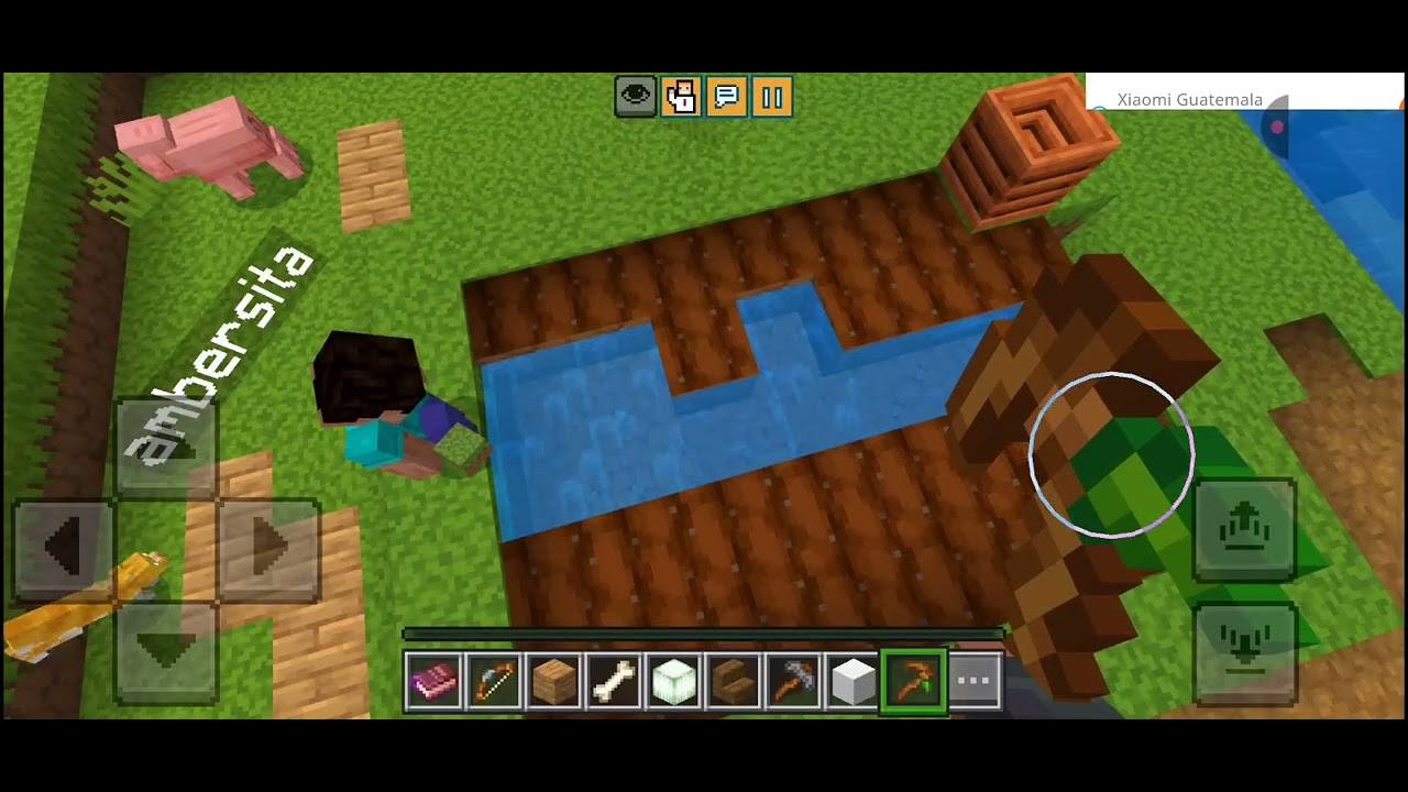 Jugando un poco con mi prima en craftsmaster2 😆😅