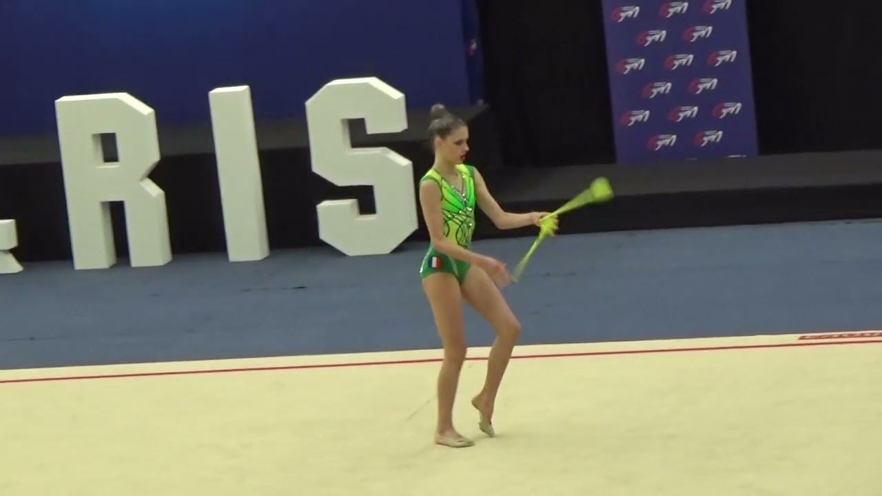 Algara KOCHANKOVA massues - 2025 Championnats de France Junior AA