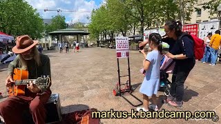 Busking in Luxembourg - Can you tell what went wrong in the slide solo?