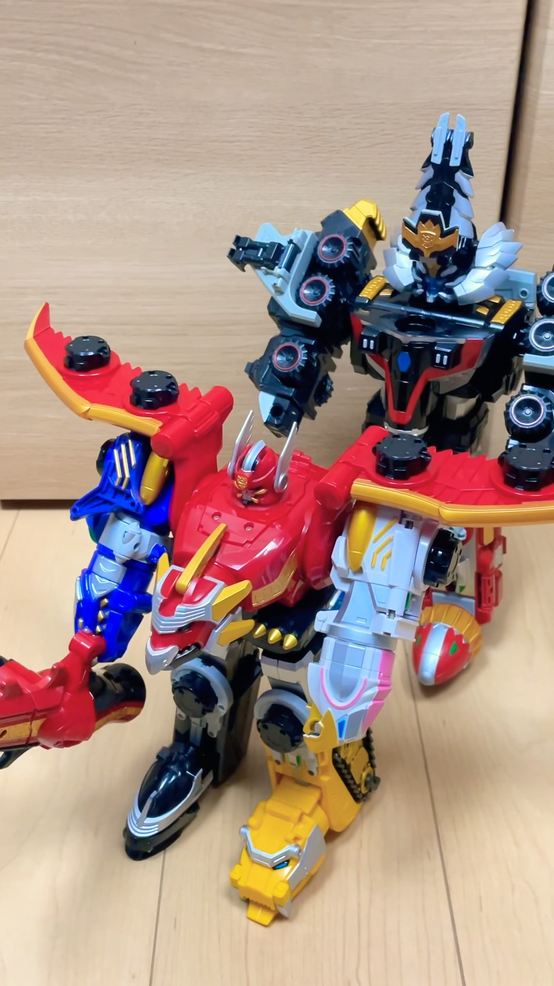 天装戦隊ゴセイジャー】合体⁉️グランドゴセイグレートで遊んでみた