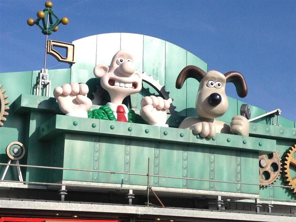 Blackpool Pleasure Beach Wallace & Gromit gift shop POV 1080p HD YouTube