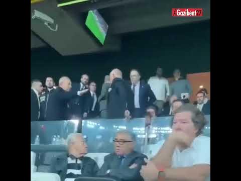 BEŞİKTAŞ TARAFTARINDAN TFF BAŞKANI BÜYÜKEKŞİ'YE PROTESTO