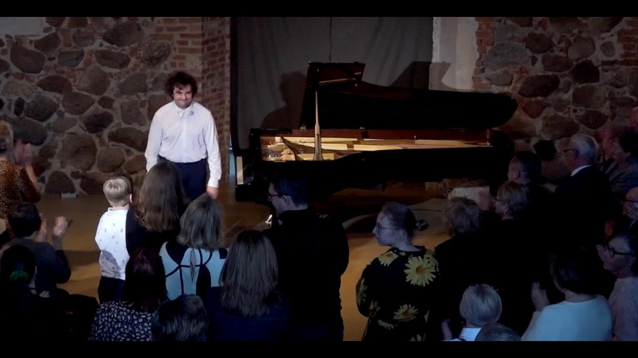 Polonaise Op 44 in F sharp minor - F. Chopin. Martín García García