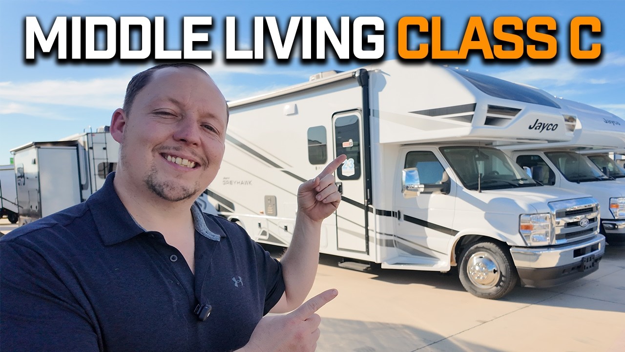 This Living Room is Amazing!  Jayco Greyhawk 30Z