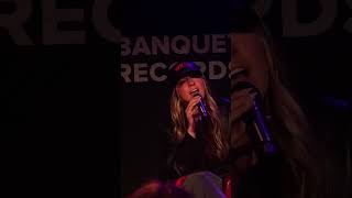 Tate McRae performing Greedy Live at her acoustic show in Przym Kingston #tatemcrae #fyp