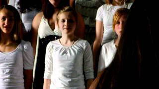 "Blackbird" by John Lennon, performed by 3RJH Choir