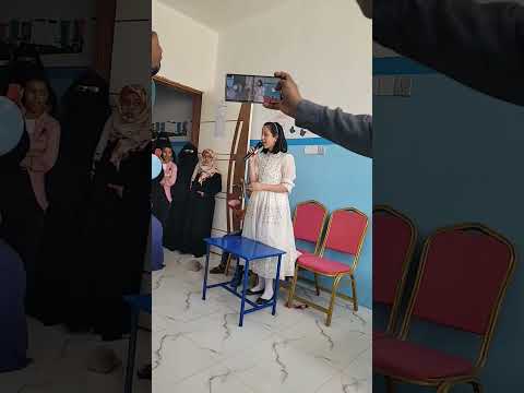 شاهد ماذا قالت ماريا قحطان عند زيارتها للمعاقين في حضرموت