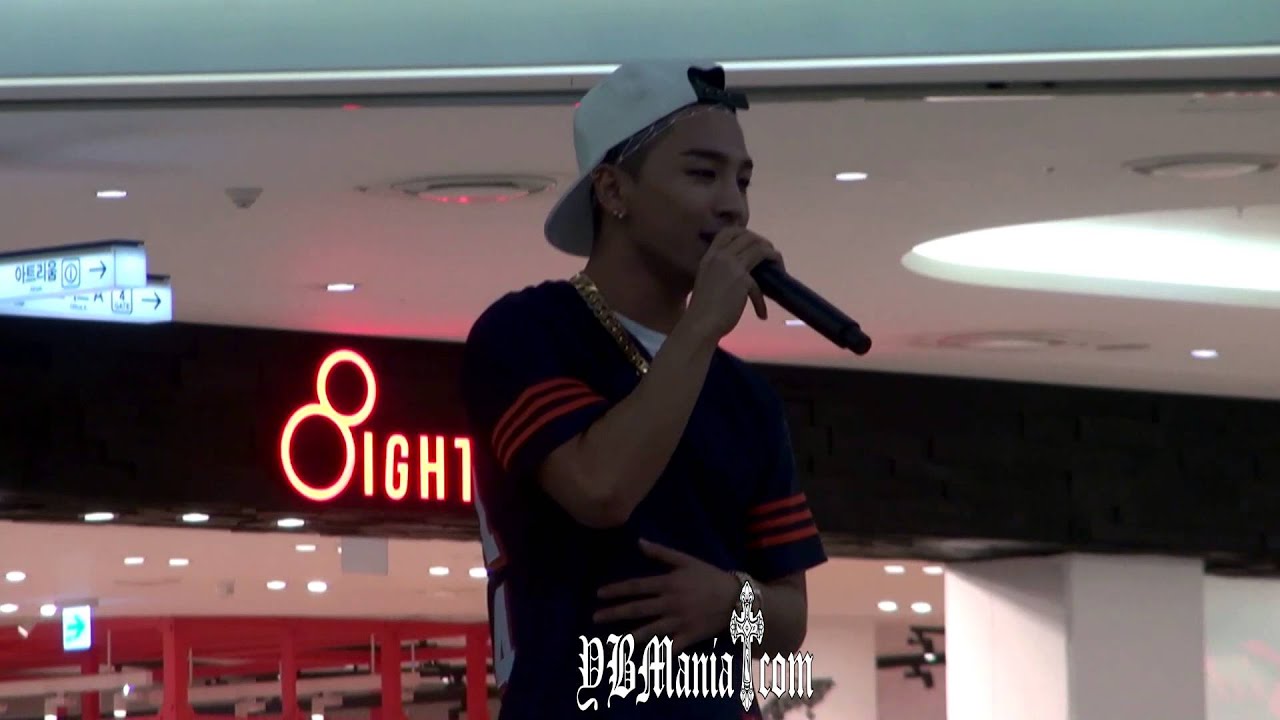 Taeyang - This ain`t it (140629 Times Square High-Touch Event) Fancam [HD]