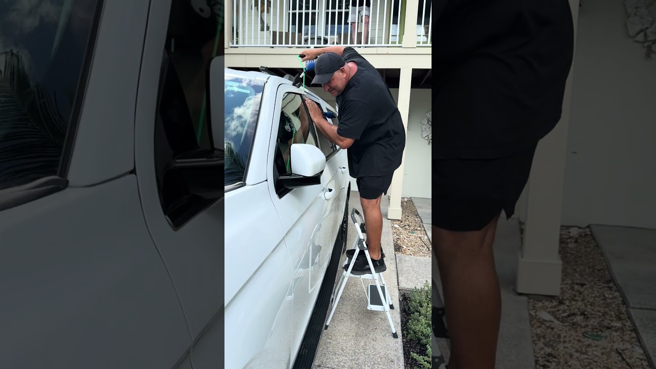 Unlocked a car with air wedges in one minute 🔓🚗⏱️