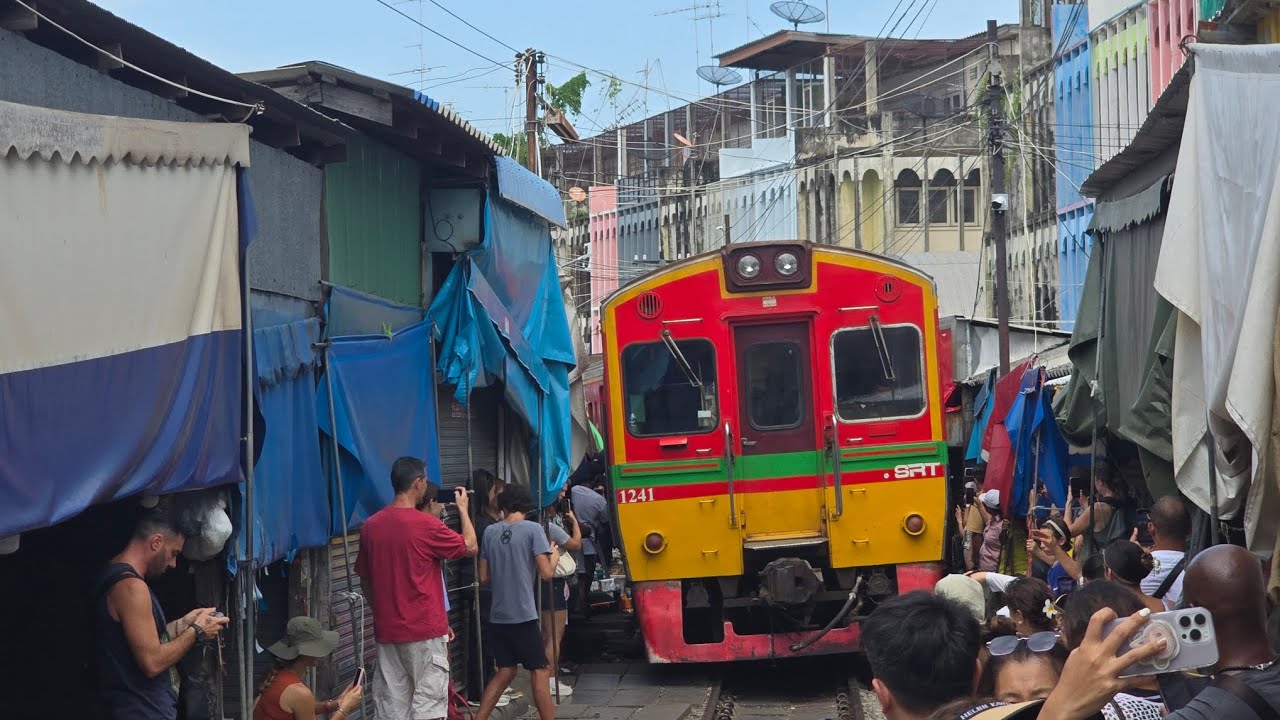 #Tailandas, #turgus ant bėgių, #turgus is valčių 