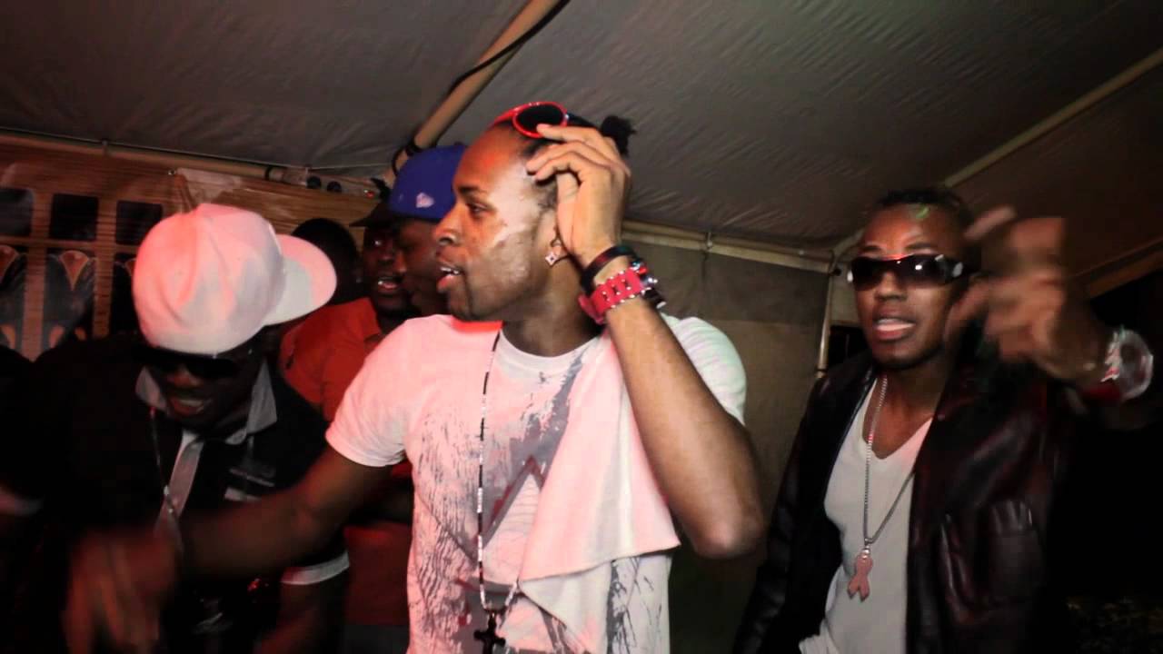 PMU/Bussout Crew: Iphone Video Shoot Behind The Scenes