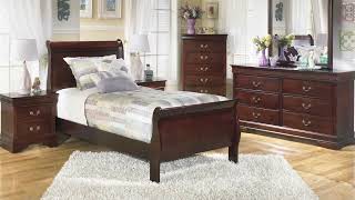 Alisdair Collection from Signature Design by Ashley