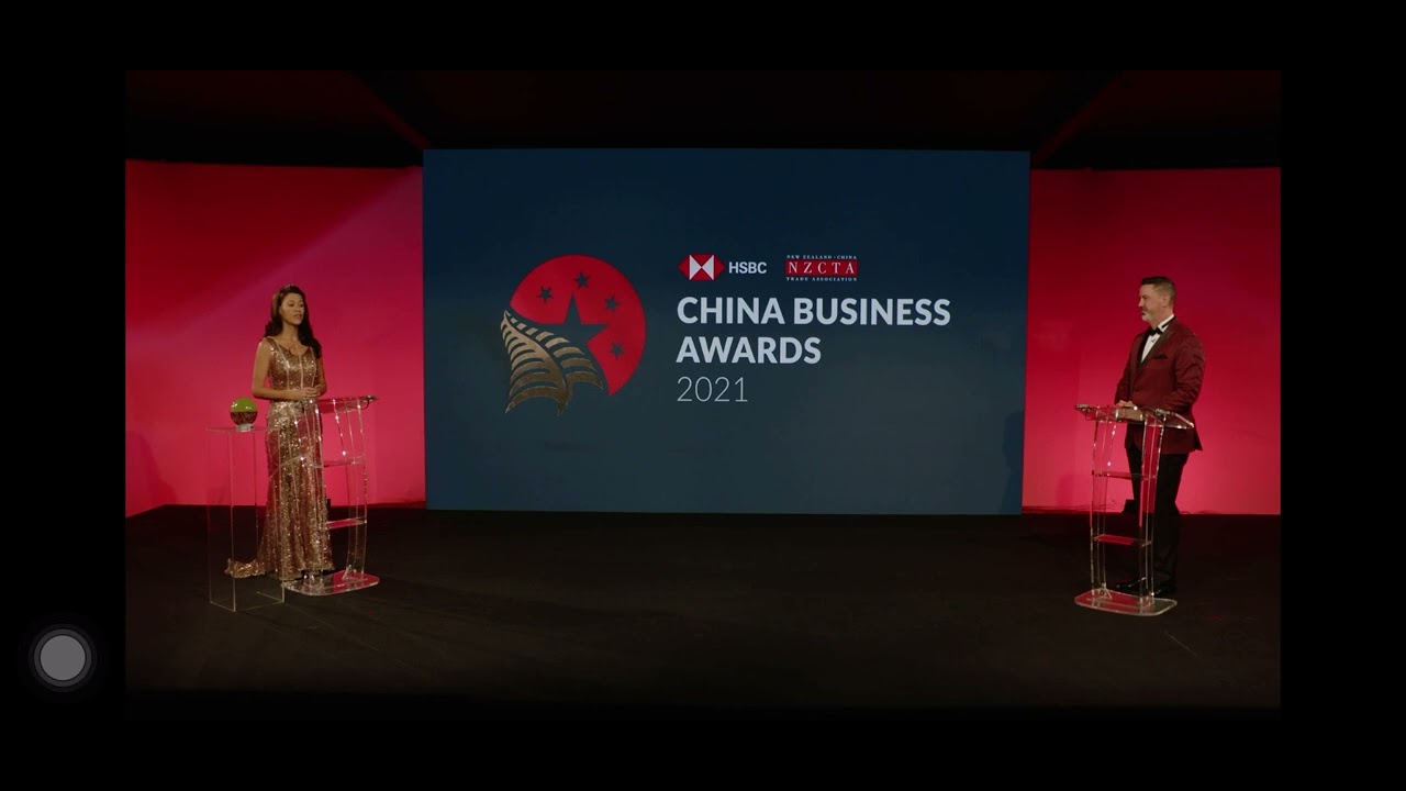 Queenstown MC Kate TargettAdams Mandarin and English MC Clip YouTube