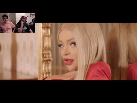 auster-regiert-auf-"katja-krasavice---casino-(official-music-video)"-|-christian