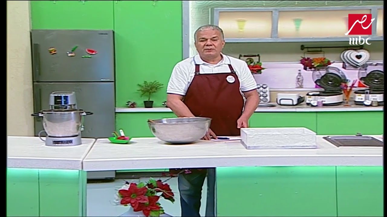 طريقة عمل الكيكة الهشة