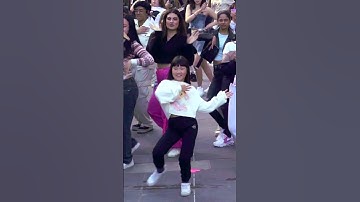 Thumbnail of 🇦🇺Kpop in Public - JISOO Flower
