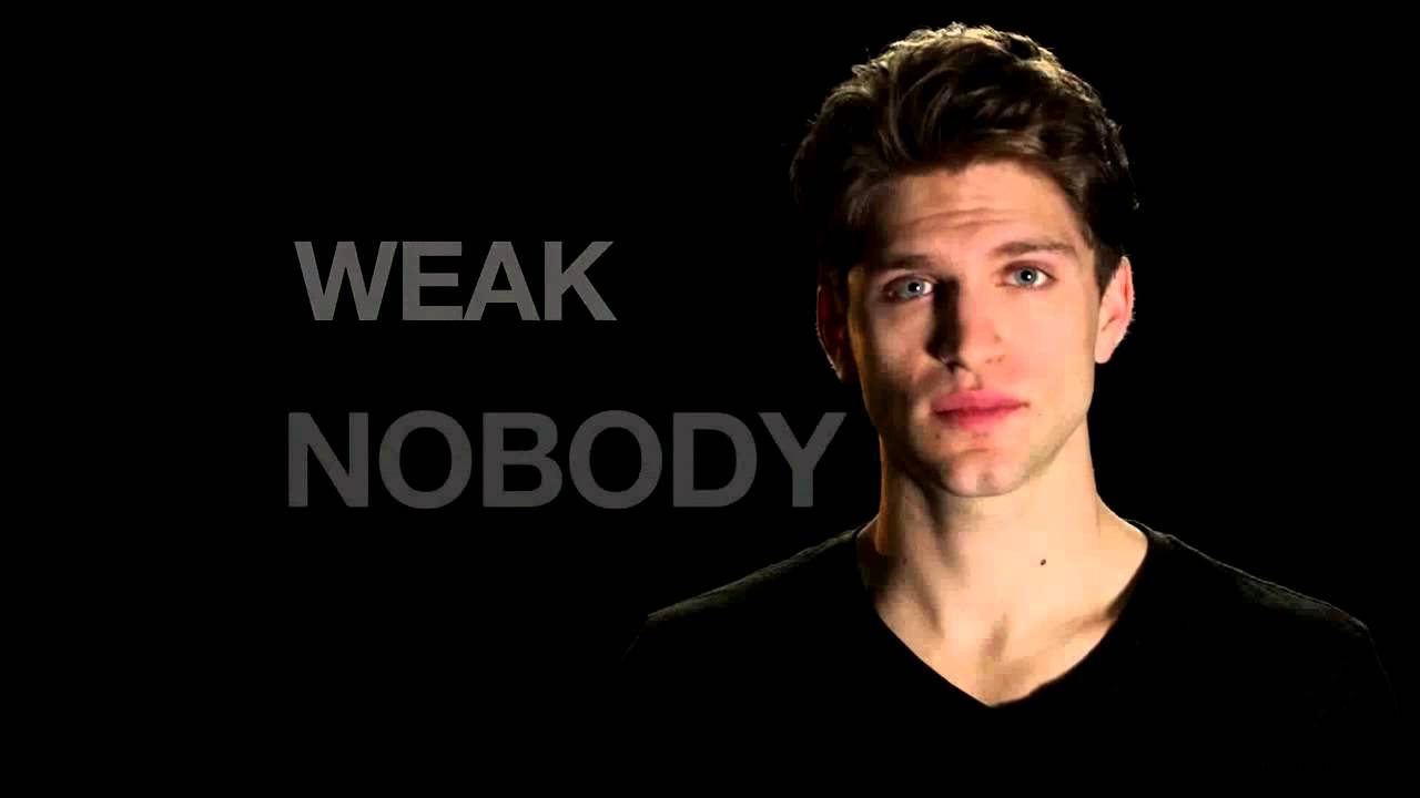 Keegan Allen - 