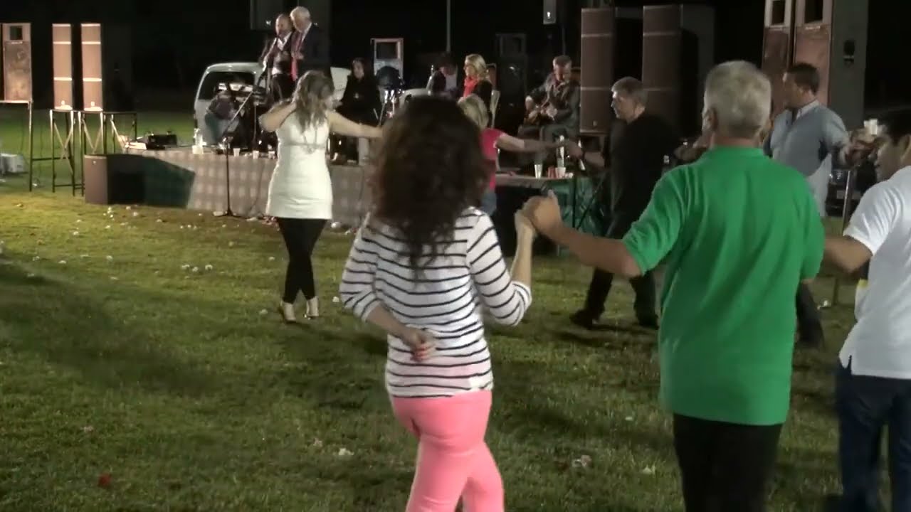 Η Μαρουσιάνα  -- Εμείς οι Σαρακατσαναίοι } Γιάννης Γκόβαρης - Βασίλης Κωσταρέλος