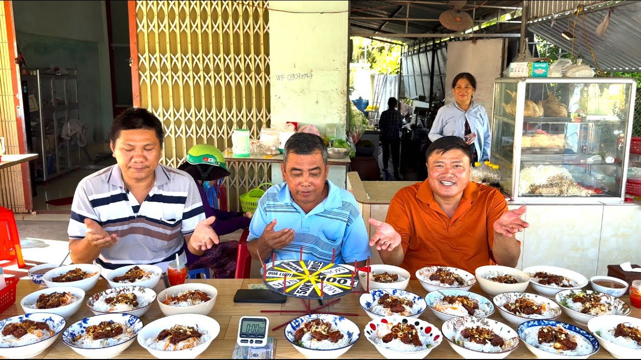 Quay Thưởng “Thua Phải Trả Tiền” Cuối Cùng Ngừng Ăn Bún BÒ ĐUN Được 4Tr Không Thể Tin Nổi | ATN