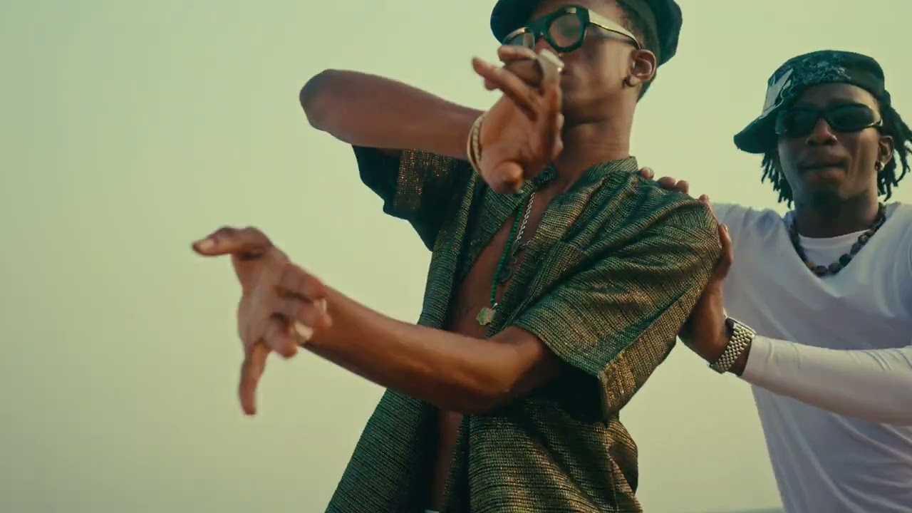 Obejrzyj Mavo x P.Priime – Use Me (Official Music Video) w YouTube Obejrzyj Mavo x P.Priime – Use Me (Official Music Video) w YouTube