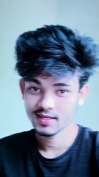 ek tere hi chehre pe pyar aaya 💗🥀🙎||#shorts #reelsmile #cuteface #rajshort #fakelove #witeculorreels