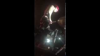 Josh Dun drum solo during Ride (Houston 10.2.15)