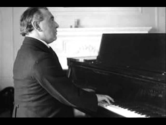 Ignaz Friedman plays Liszt Hungarian Rhapsody No. 14 - YouTube
