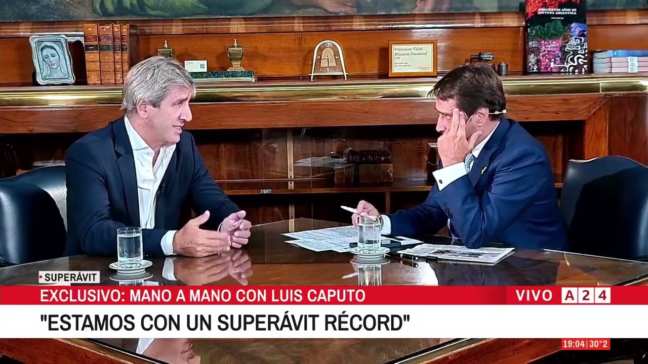 Luis Caputo habló en medio del escándalo por las criptomonedas: Pongo las manos en el fuego por Milei