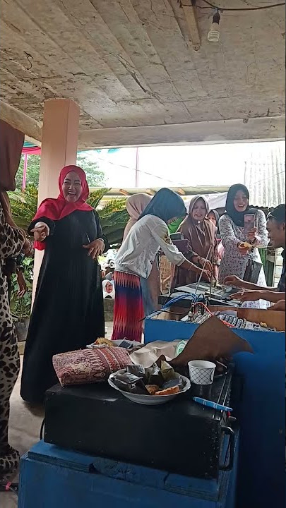 acara nikahan.. joget grup cahaya hati kasui