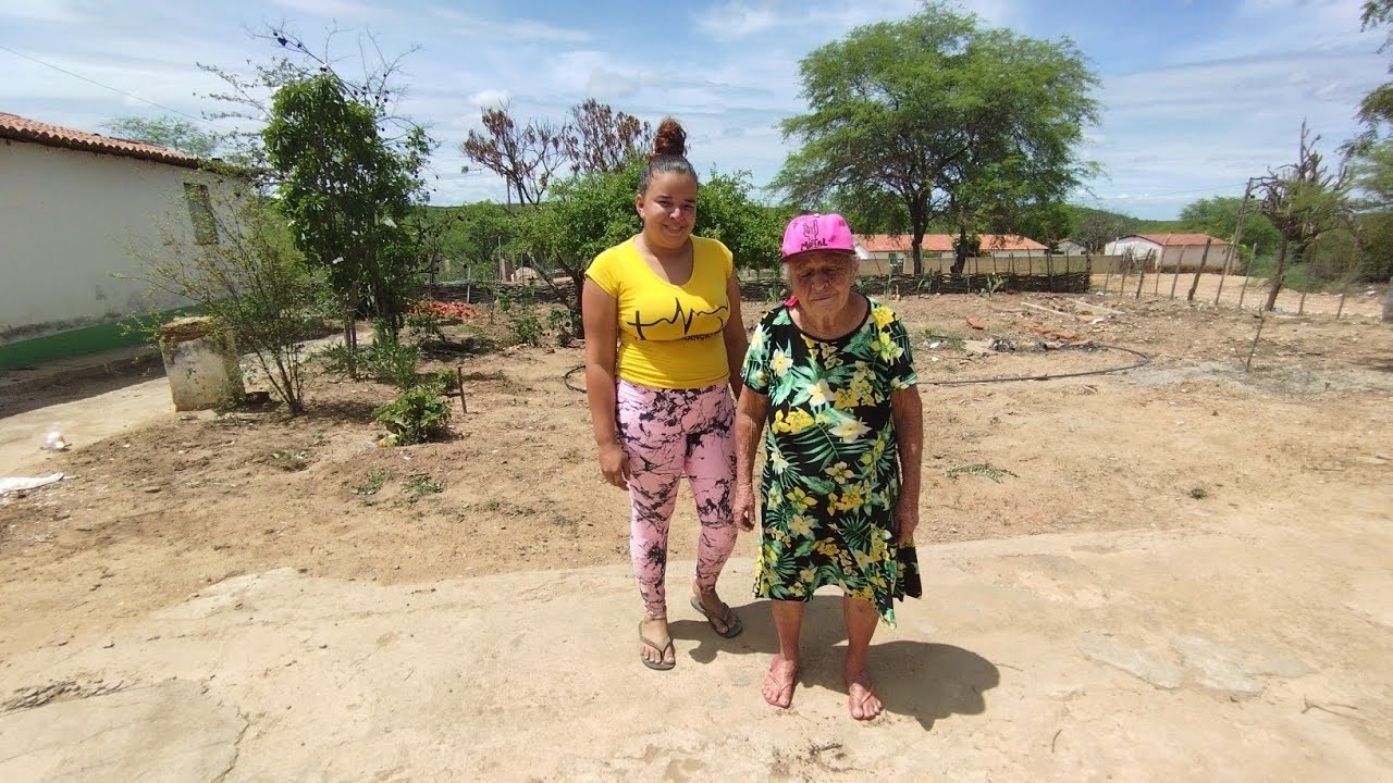INFELIZMENTE A FALTA DE CHUVA NO SERTÃO NORDESTINO PERDEMOS A PLANTA DO FEIJÃO 