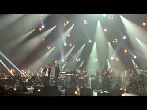 Quincy Jones celebration Billie Jean AccorHotels Arena Live in Paris