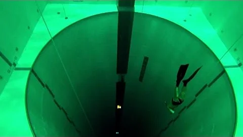 Qual è la piscina più profonda del mondo?