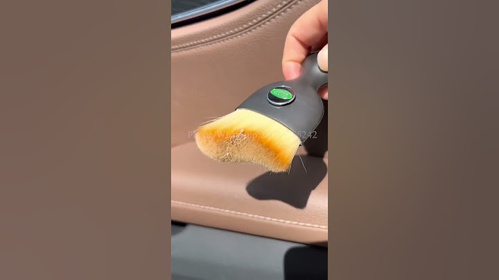 Say Goodbye to Dust with This Powerful Car Cleaning Brush