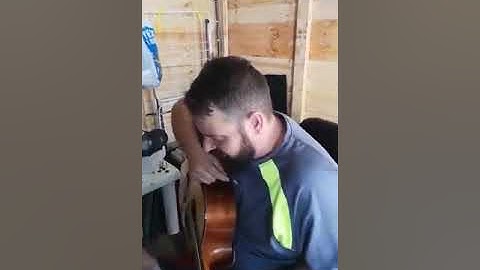 Looping my first tune with boss rc 30 loop station