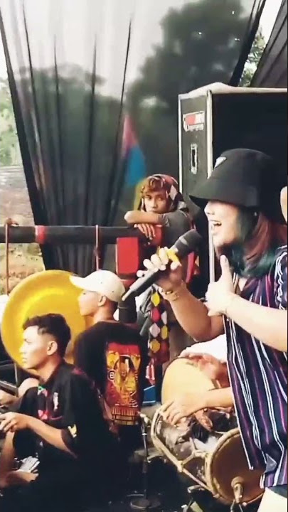 NGLILAKNE Kowe Vivi voletha kmb gedruk sragen #viral #viralshorts #kmbgedruk #vivivoletha