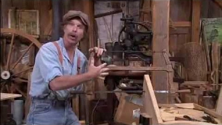 The Woodwright's Shop S29E08 Harvard Side Table