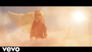 Billie Eilish  Goldwing   