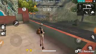 Jogando FREE FIRE ❤❤