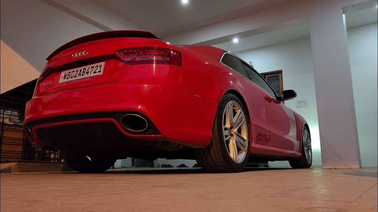 Audi RS5 V8 cold start Center resonator delete and valves open YouTube