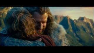 The Hobbit - Thorin and Bilbo Hug