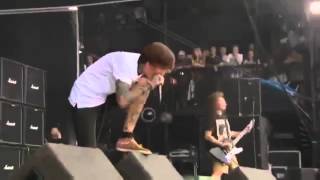 Bring Me The Horizon - The House of Wolves at Reading Festival 2013