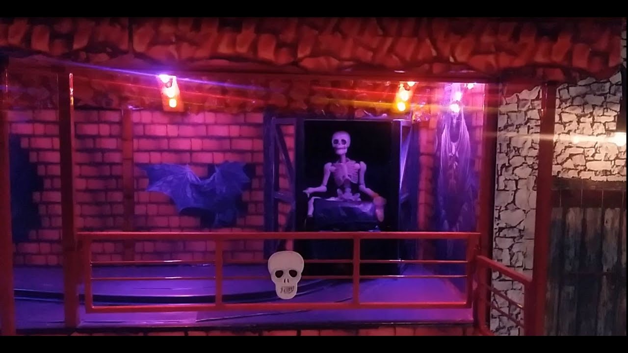 Geisterbahn model - onride experience