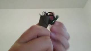 how to use a military explosive detonator