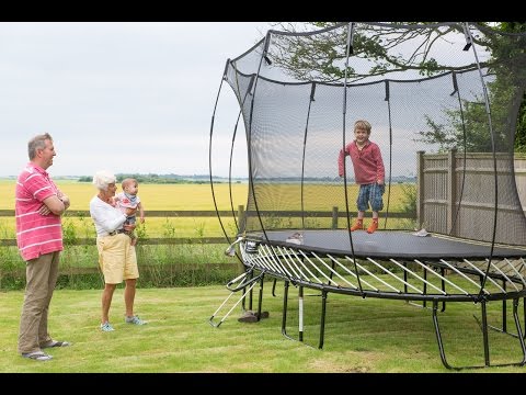 Trampoline Review! Springfree 092 Large Oval